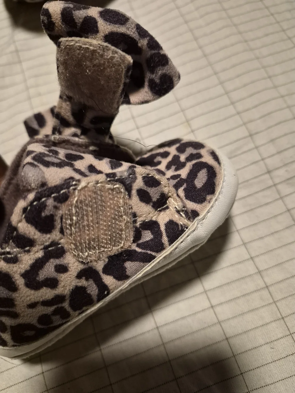 Target Leopard Print With Bow Dress Shoes in Black & Gray